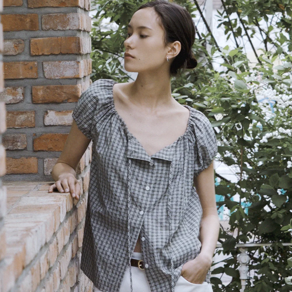 String Shirring Check Puff Blouse_Khaki_2colors