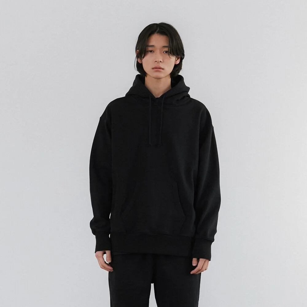 ESSENTIAL HOODIE (BLACK)