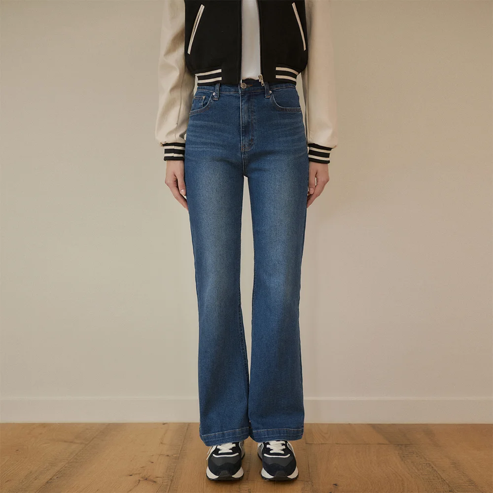 P3169 Emotion straight denim