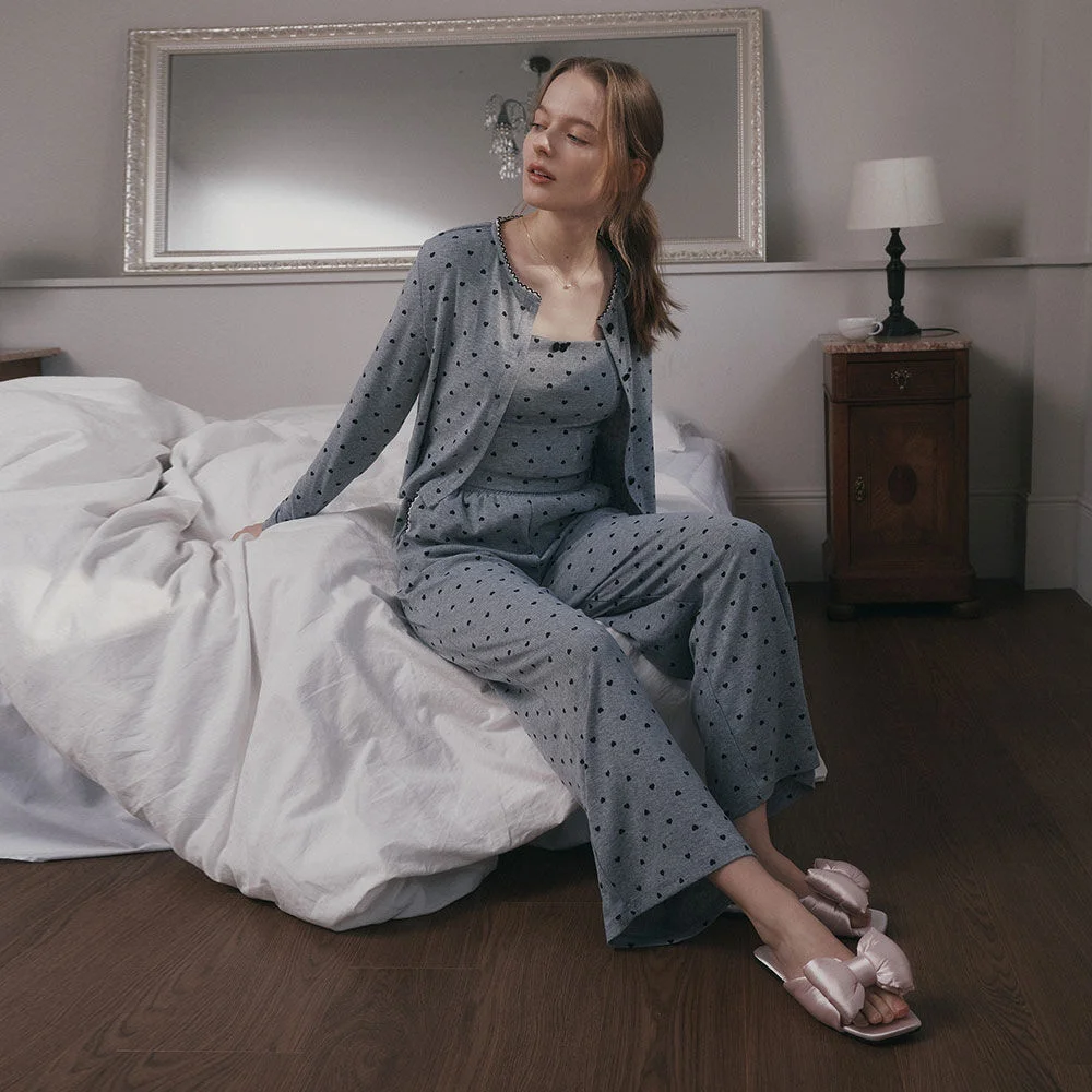 MJ_Heart pattern three piece pajamas_2color