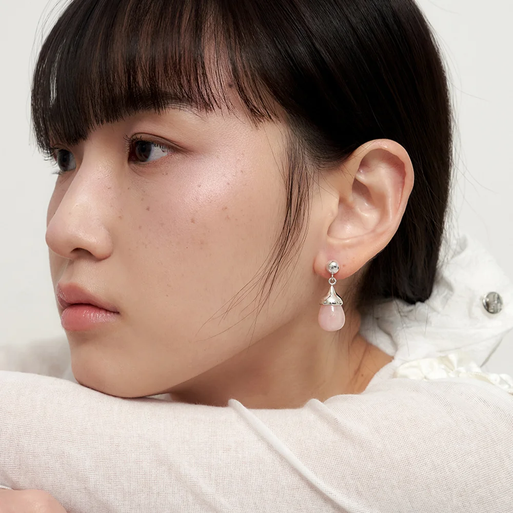 rose quartz earring