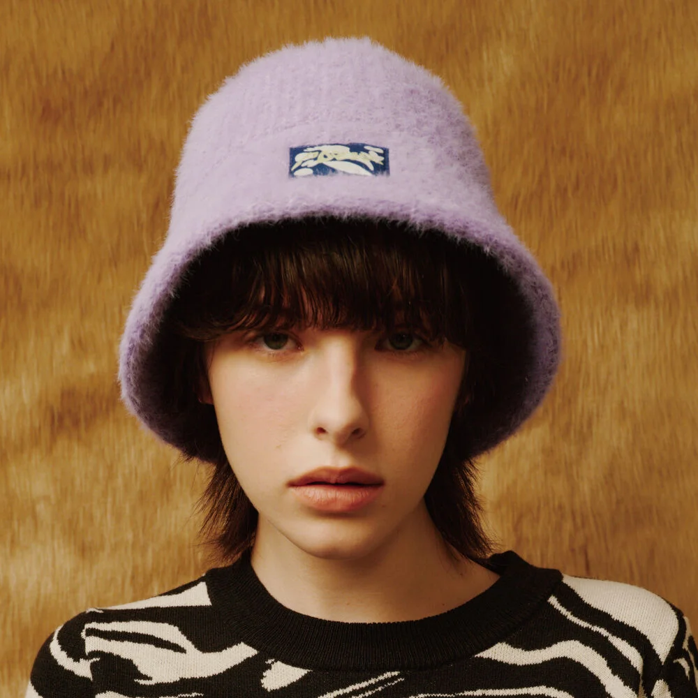 Angora knit hat in Violet