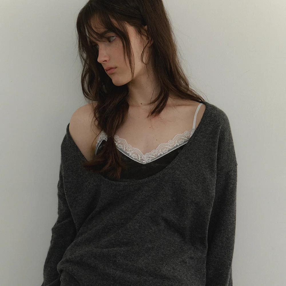 Nora u-neck knit_charcoal