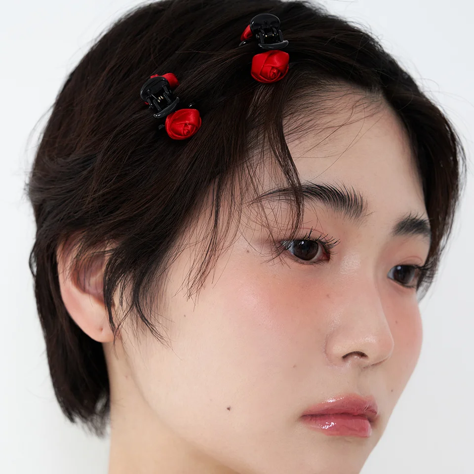 petit rose hair clip - red