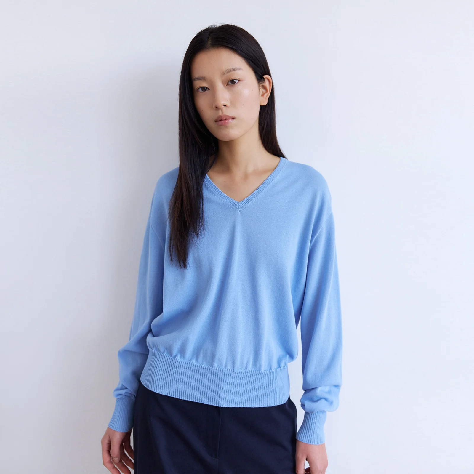 Summer Whole Garment V-Neck Knit-Light Blue