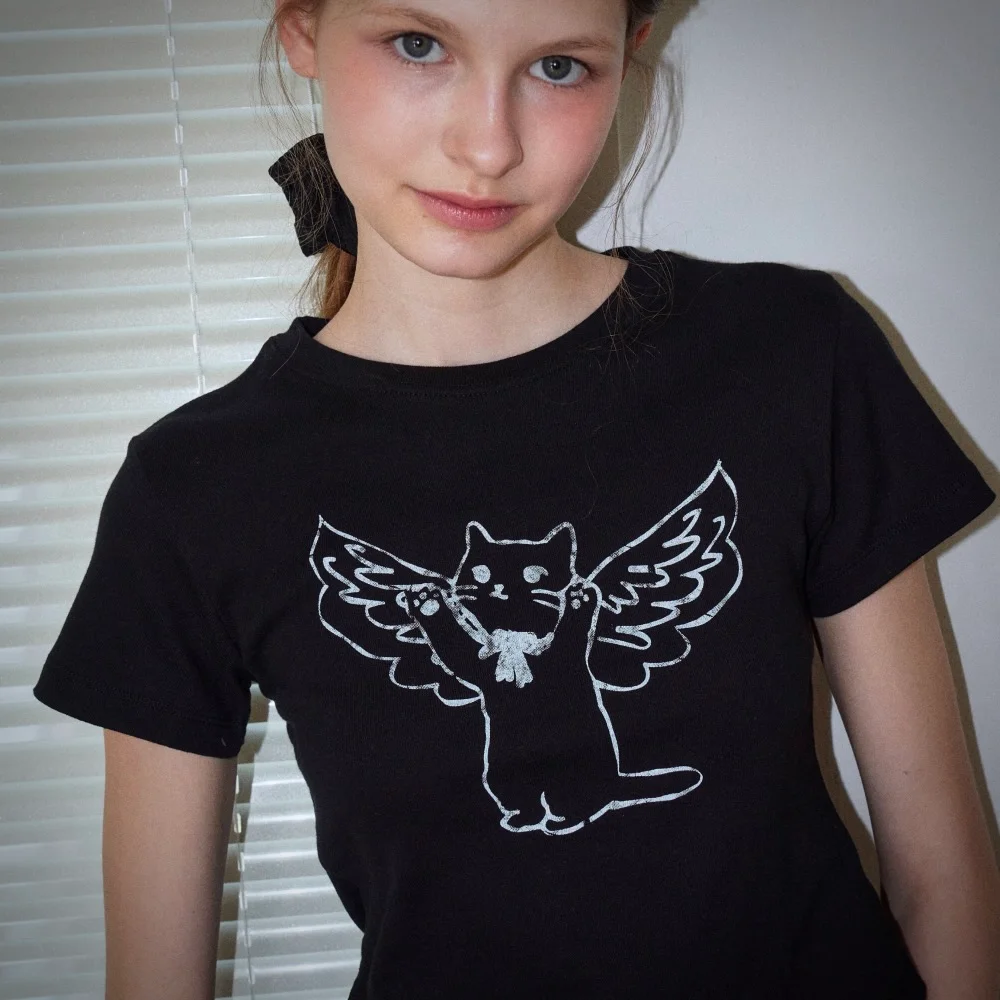 Angel Cat Printed T-shirt Black