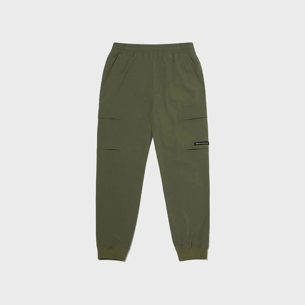 必備款 工裝 標準版型 慢跑褲 褲子 KHAKI