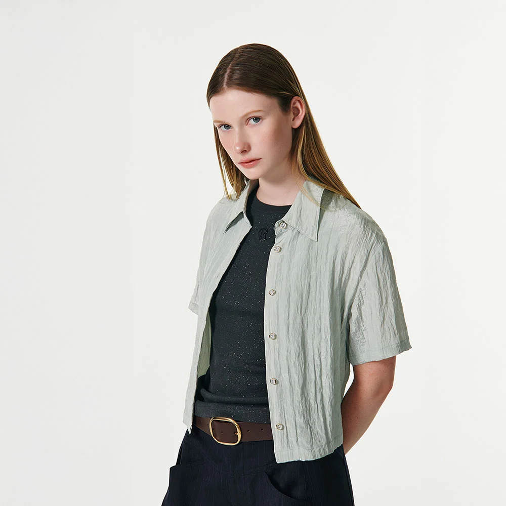 SOLID STRAP DETAIL CROP SHIRT