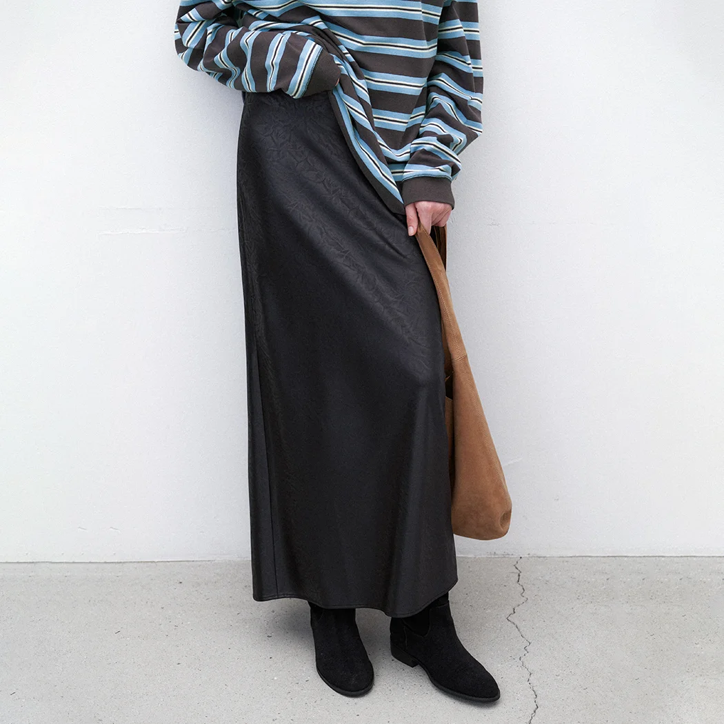 SILKY SATIN MAXI SKIRT(SK-5048)