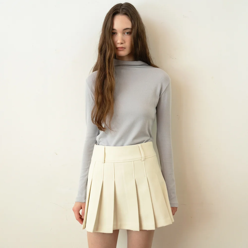 Soap wool pleats mini skirt (Ivory)