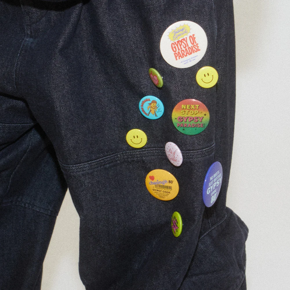 GYPSY OF CALIE PIN BADGE SET A