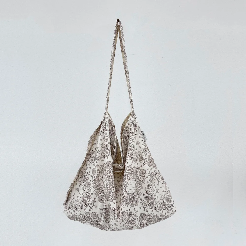 Paisley Bag (佩斯利圖案袋) Brown