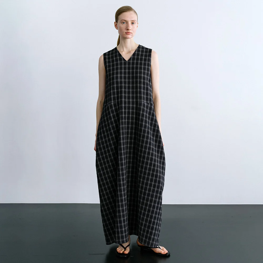 Edin Check Dress in Charcoal
