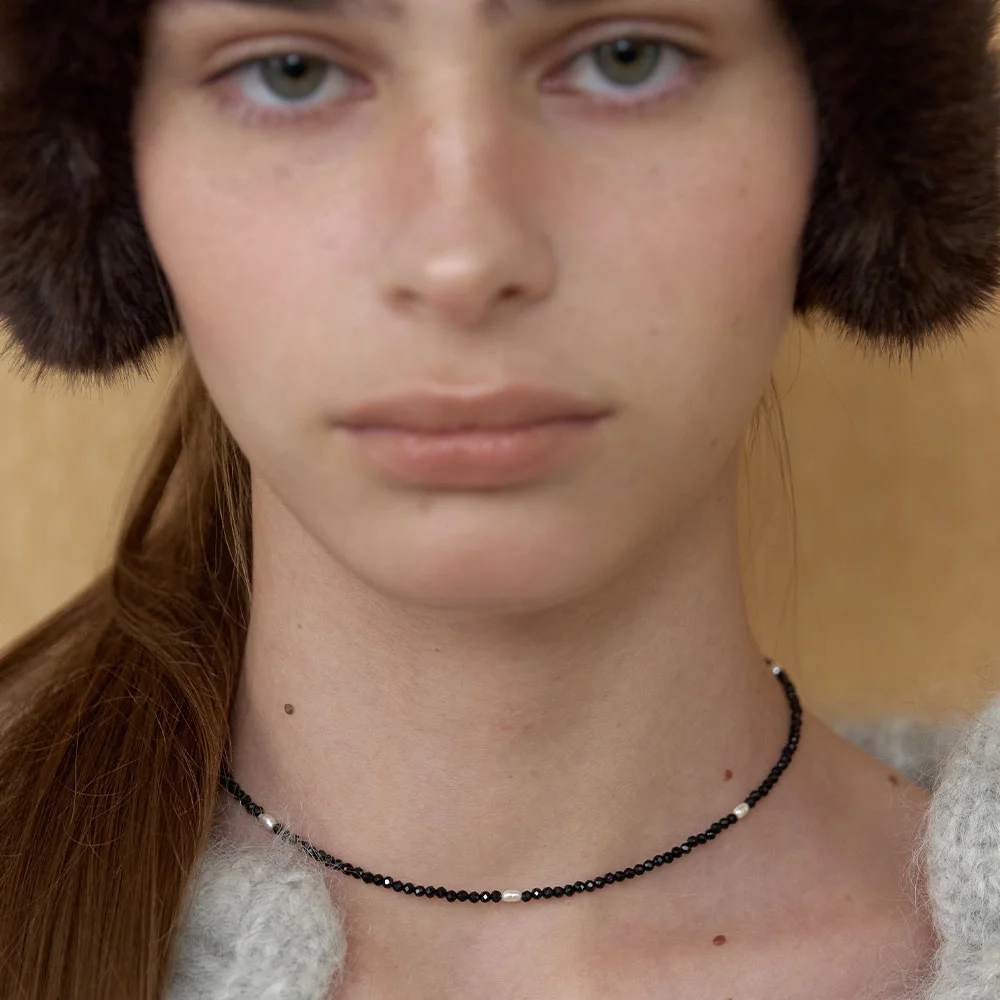 Black & White Necklace (L253MNK050)