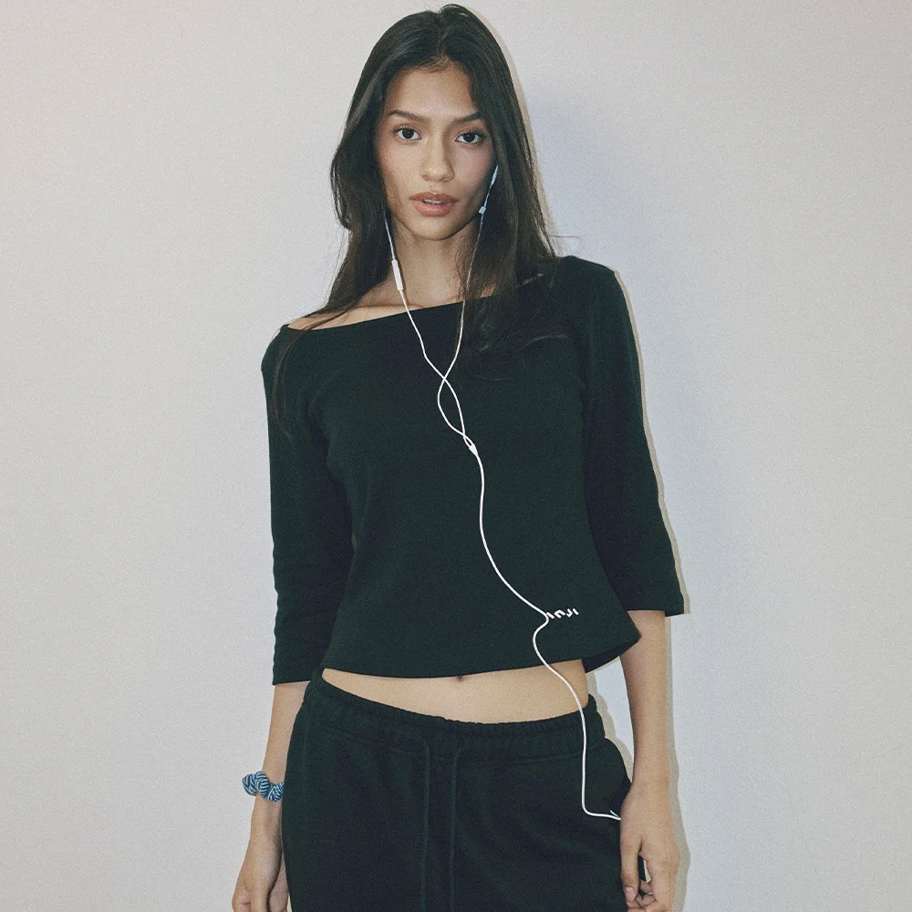 Boatneck 7-Sleeve Top 黑色