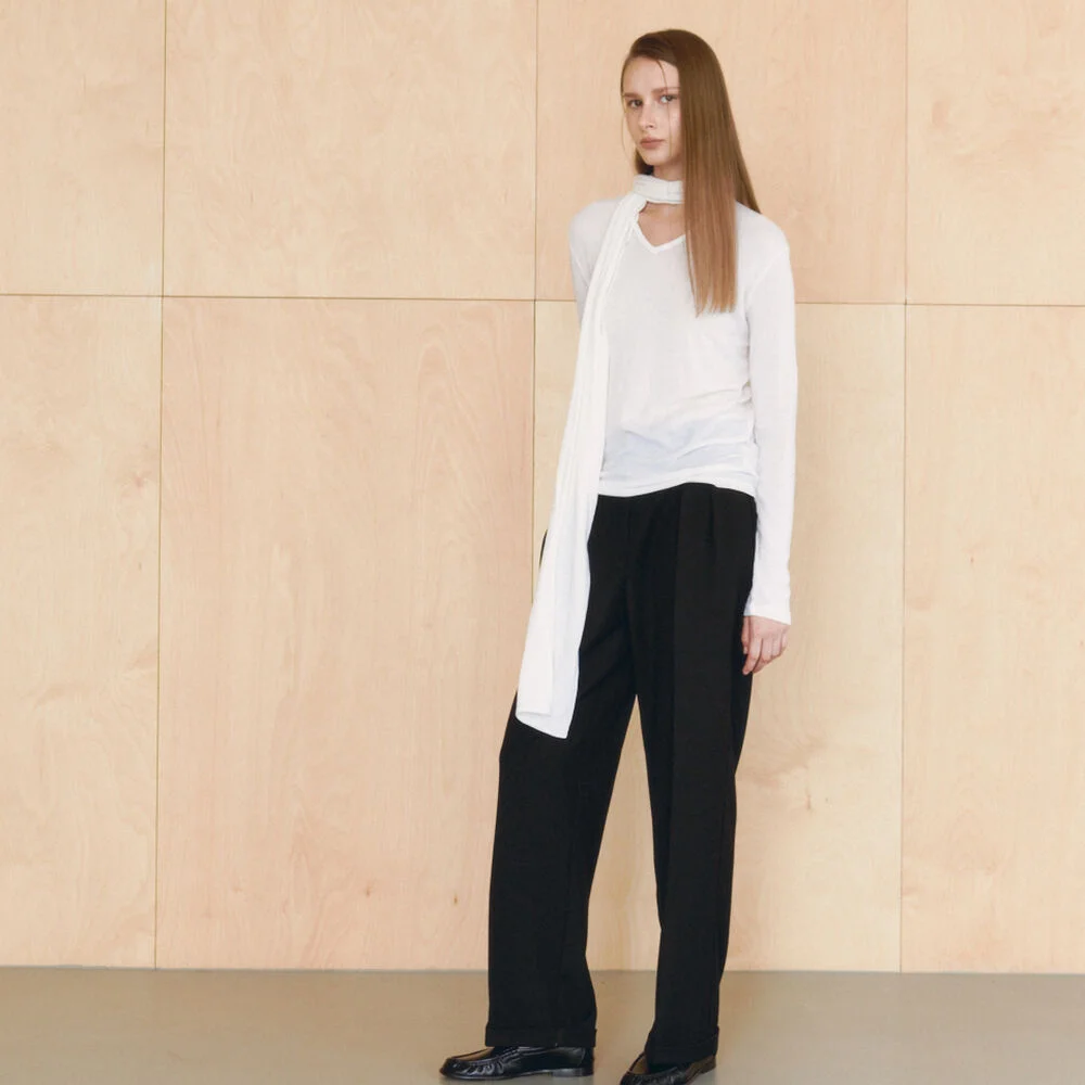 Tailored Wool Pintuck Trousers(Black)