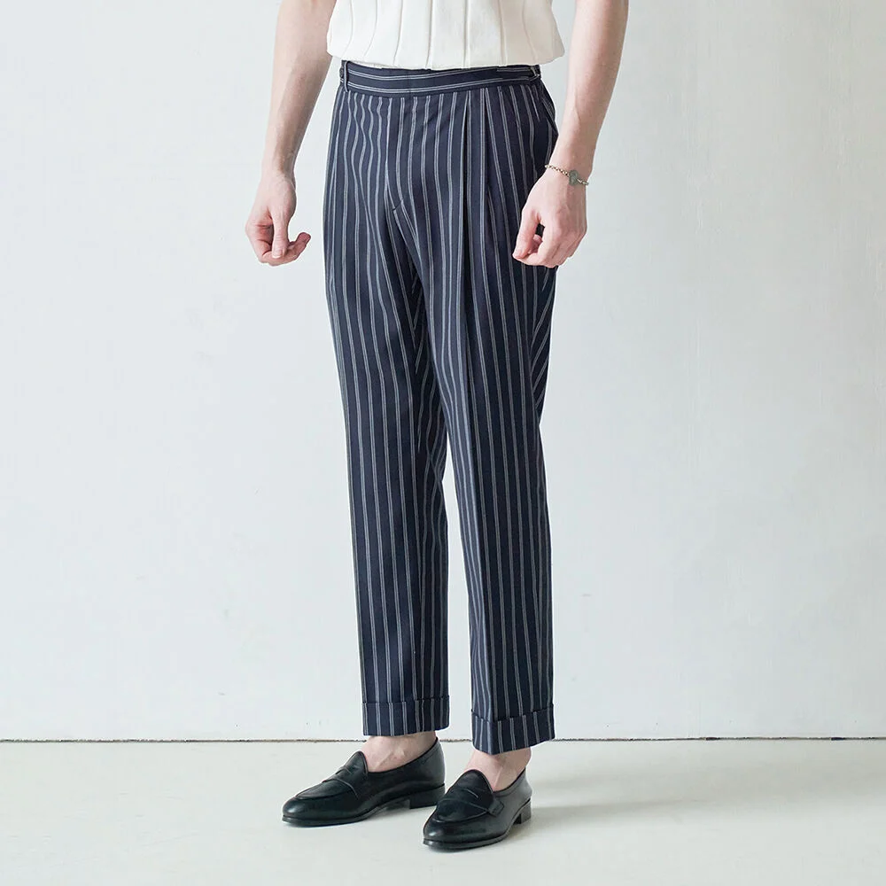 ALCPT010 修身剪裁 Two Pleats 褲子_navy stripe
