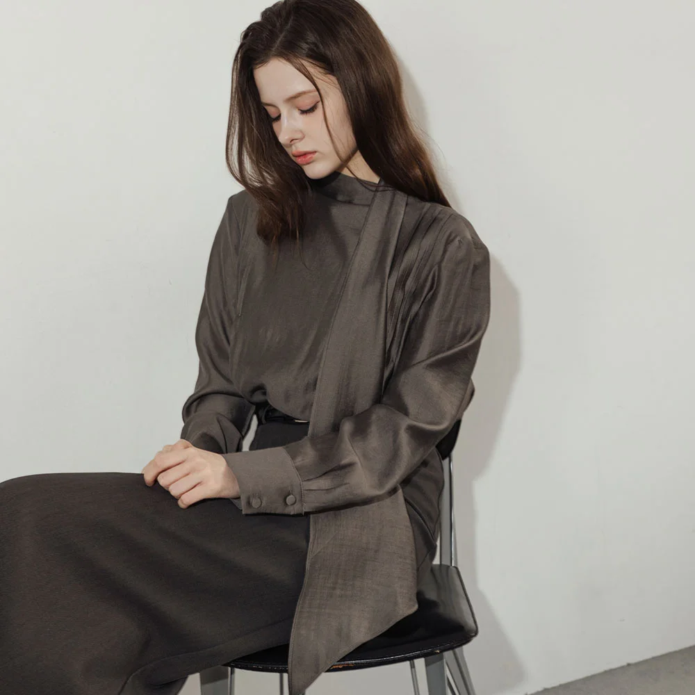 Page Tied Blouse