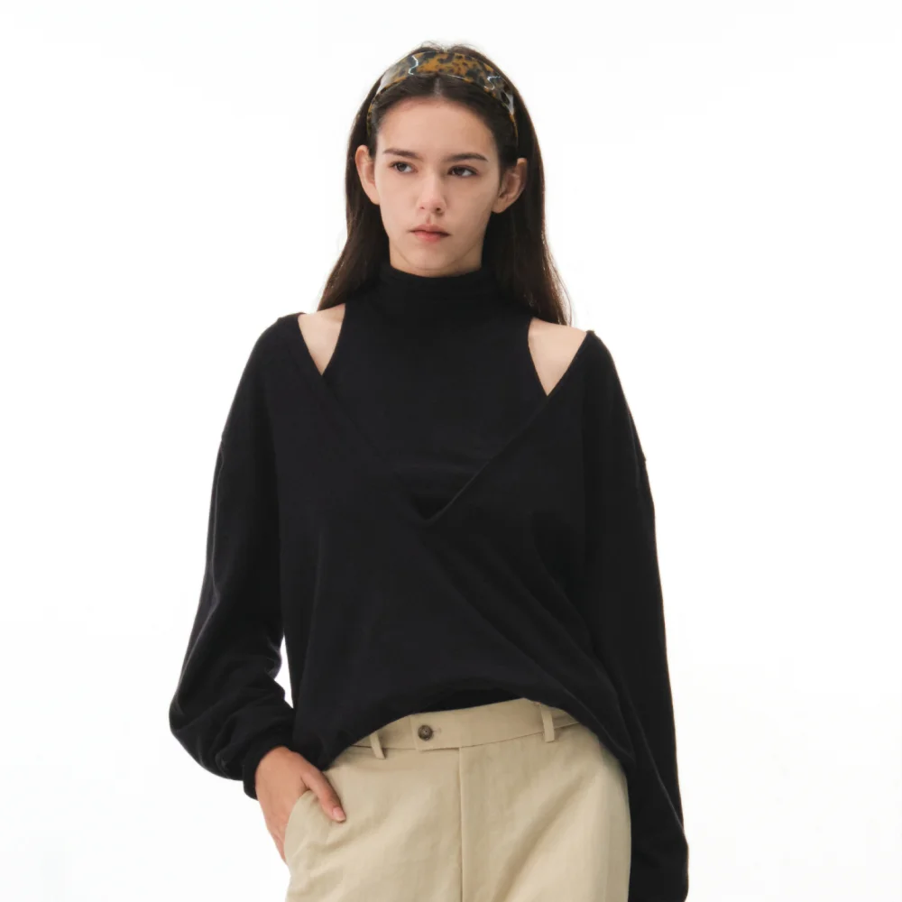 RIEL V-NECK KNIT (BLACK)