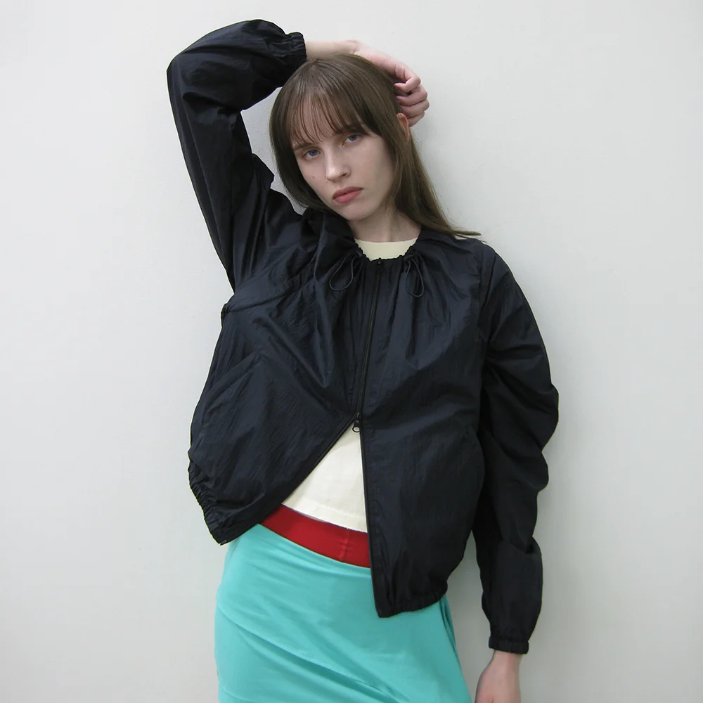 2WAY LIGHTWEIGHT SHIRRING JACKET_NAVY