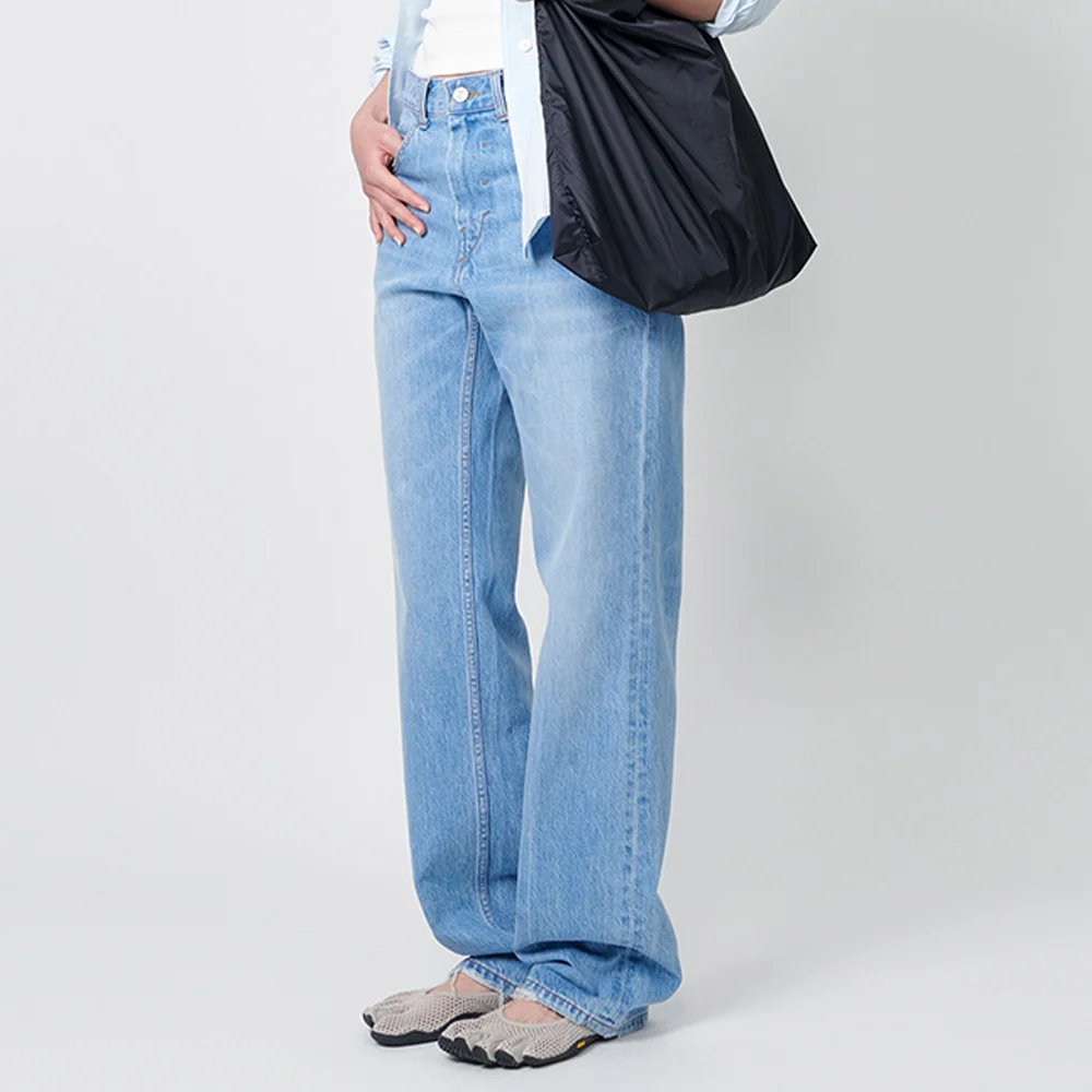 E01 DENIM PANTS (STRAIGHT FIT) WASHED LIGHT BLUE