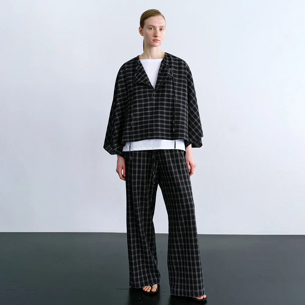 Edin Check Pants in Charcoal