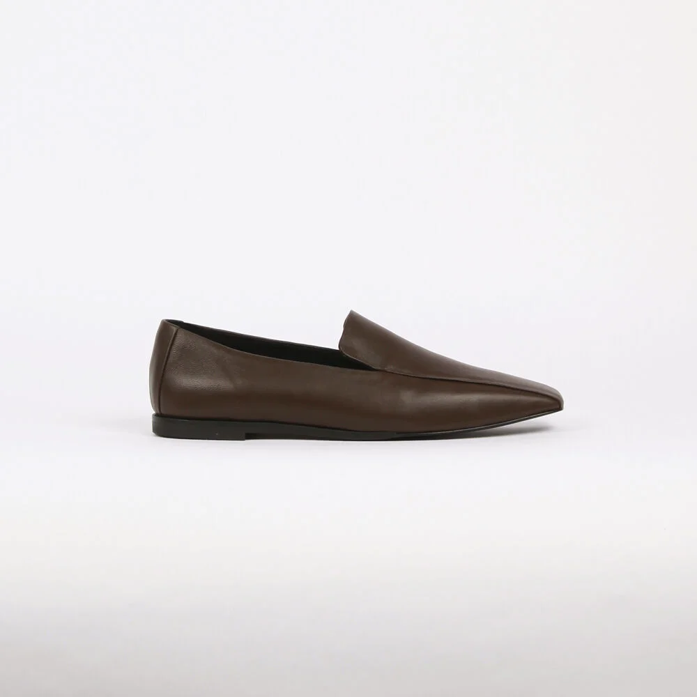 Devona Loafer Lamb Skin Chocolate Brown