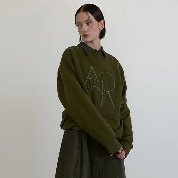 EMBROIDERED OVERSIZED FIT NAPPING SWEATSHIRT (T-6718)