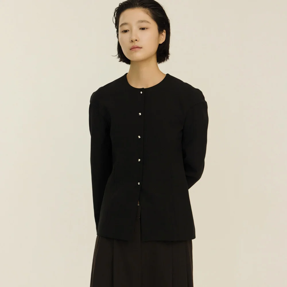 hourglass silver button blouse_bk