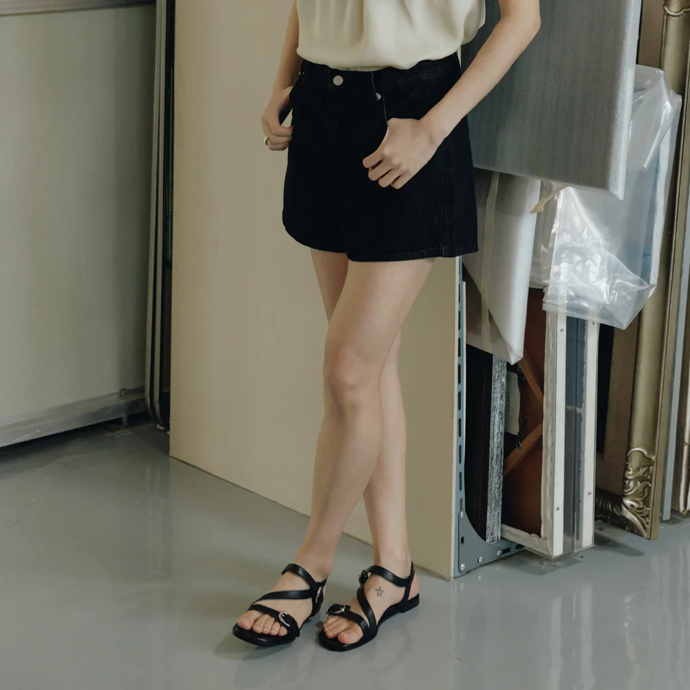 MUSEE SHORT DENIM (DARK BLACK)