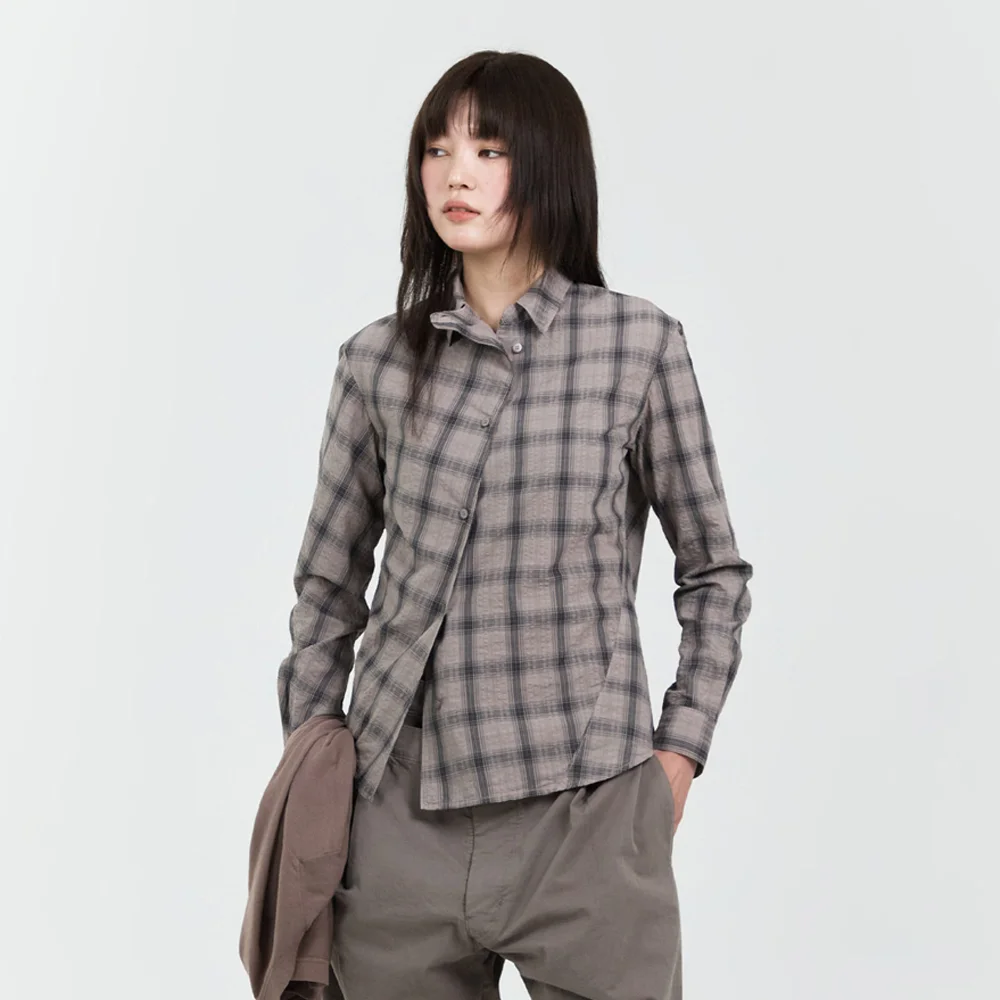 WOMENS GARMENT DYED CURVED CHECK SHIRT MODERN MOCHA