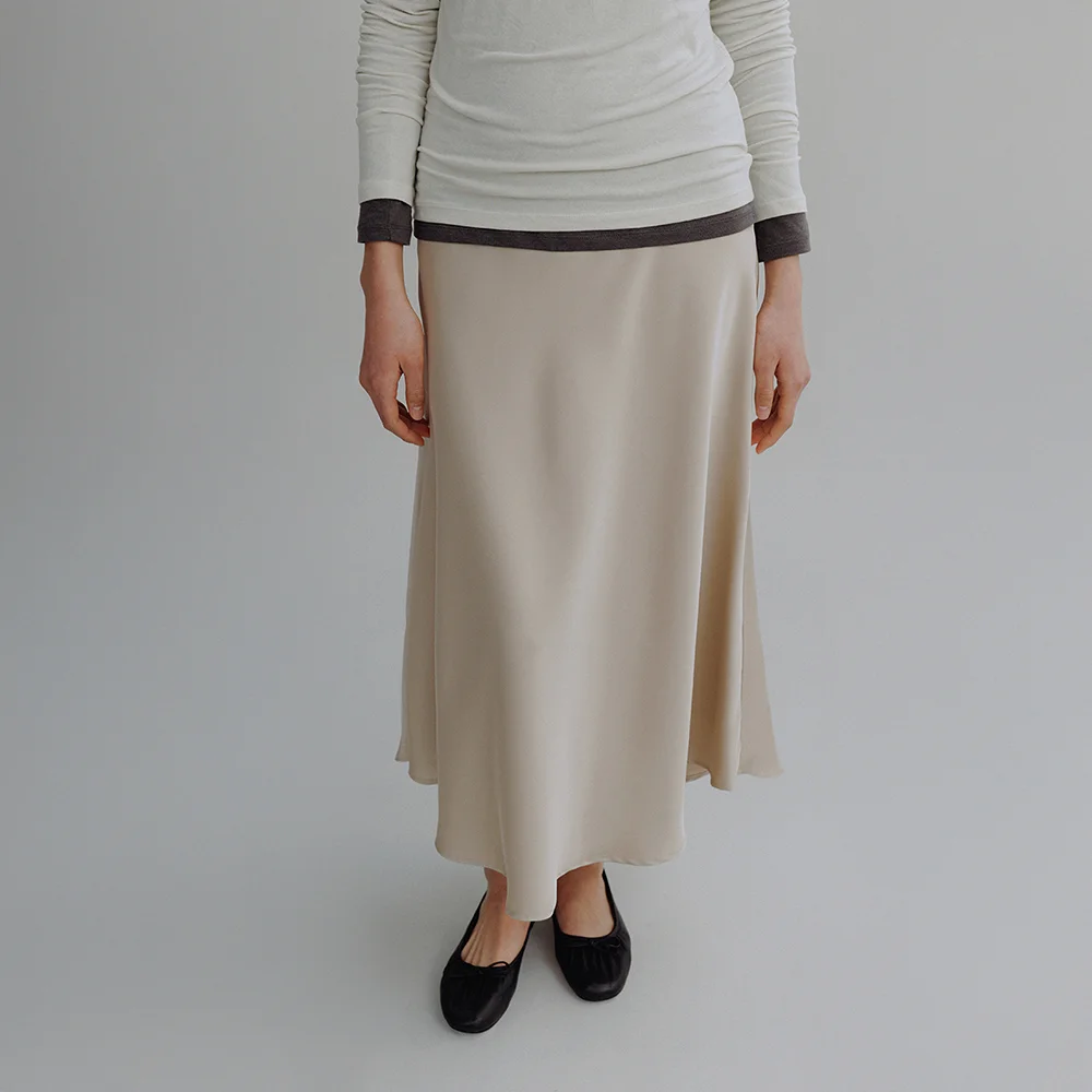 SHELL SATIN SKIRT (2colors)