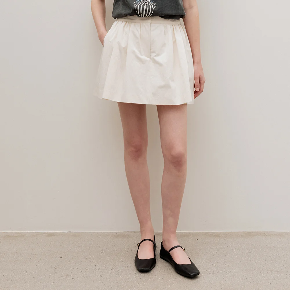 Mouchou Volume Shorts Cream