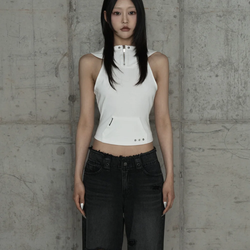 Zipper Halter Turtleneck Point Pocket Hoodie (White)