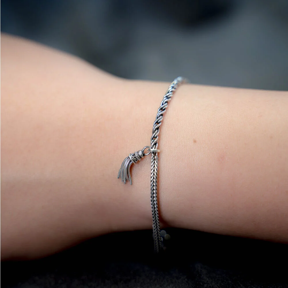 HR 132B_Tassel Half & Half Chain Bracelet