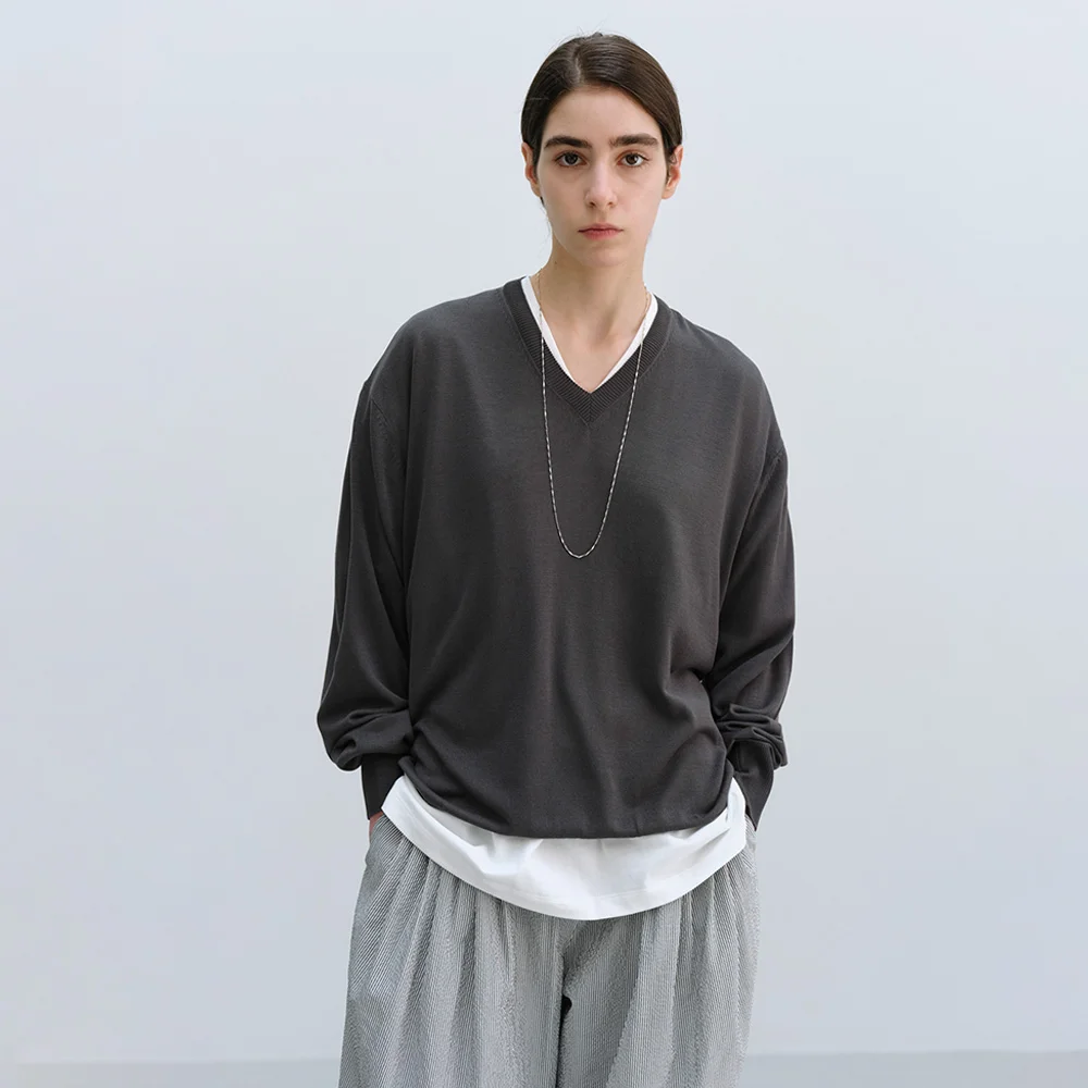Light V-Neck Knit in Charcoal