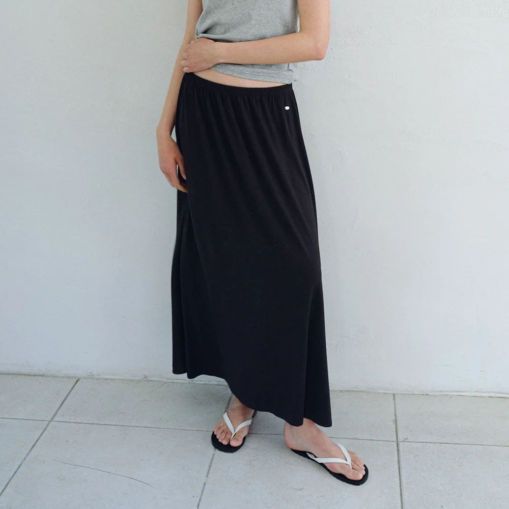ESSENTIAL EASY LONG SKIRT_BLACK