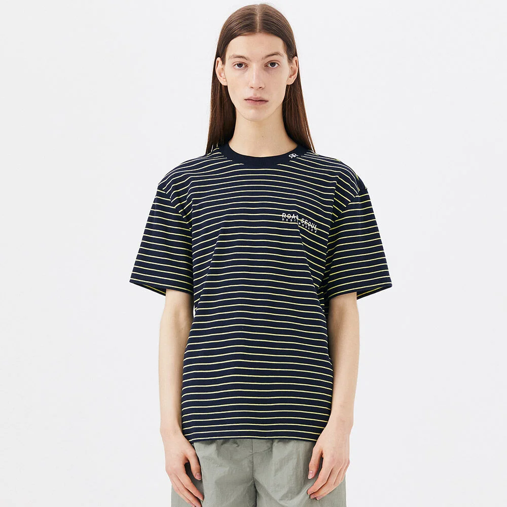 UNISEX LOGO NECK POINTOP STRIPED TEE NAVY