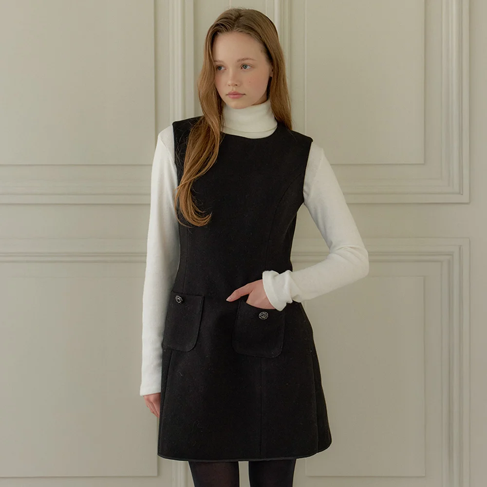 Wool Pocket A-line Mini-Dress / Black