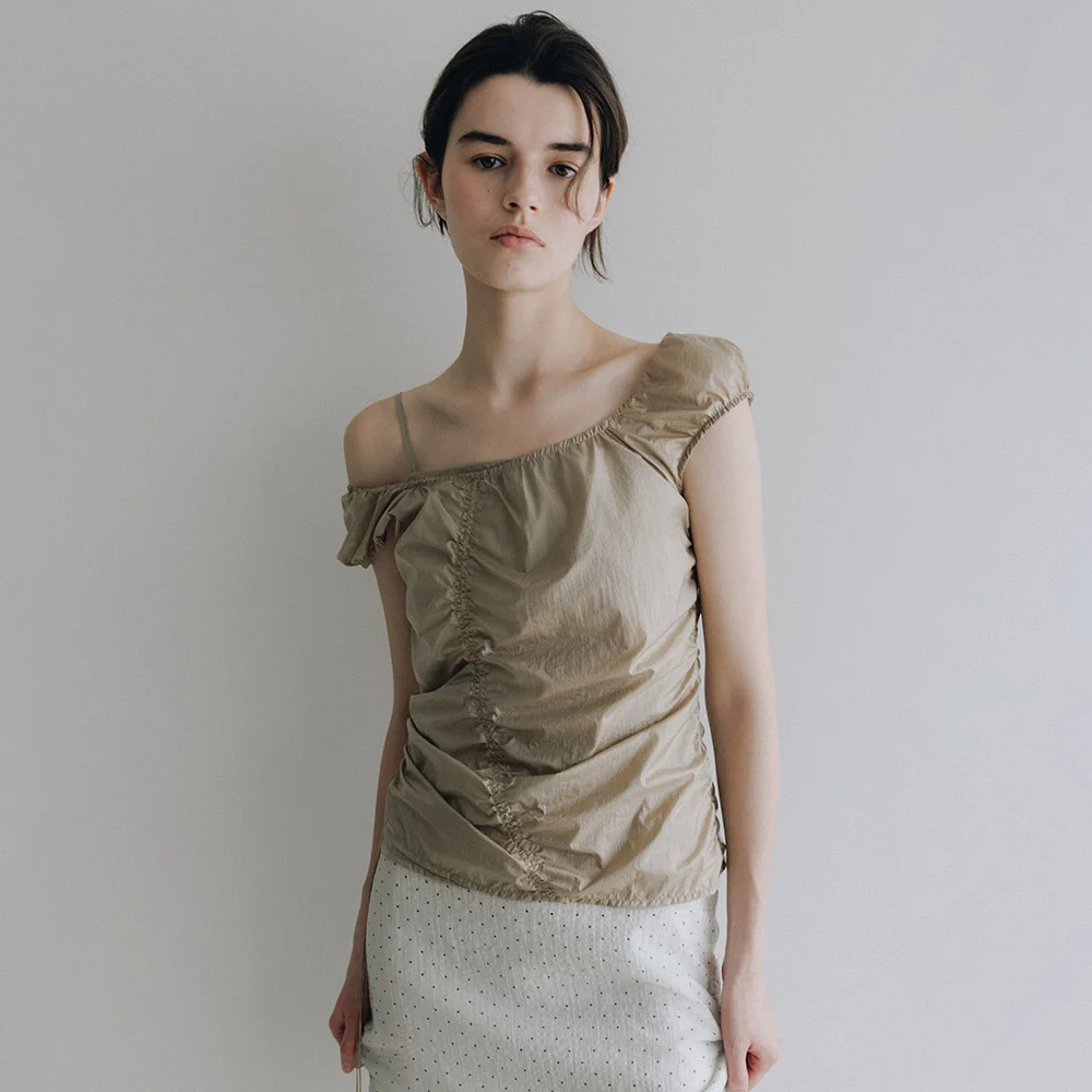 Asymmetric Shirring Off-Shoulder Top SW6MB728_2color