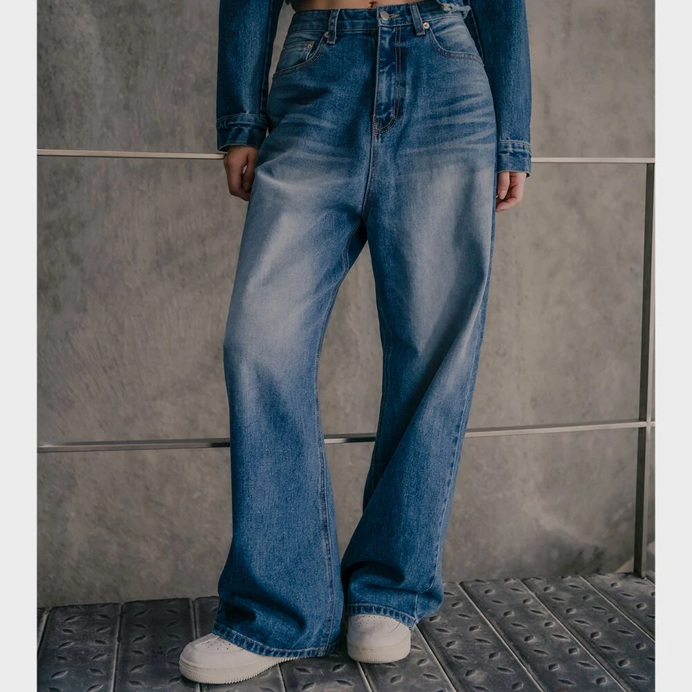 SIGNATURE WIDE DENNIM PANTS
