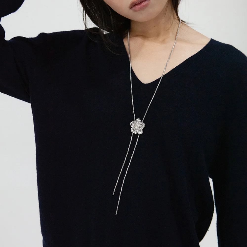 rose tie chain necklace