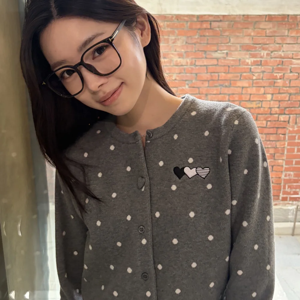 Heart Button Point Cardigan Charcoal