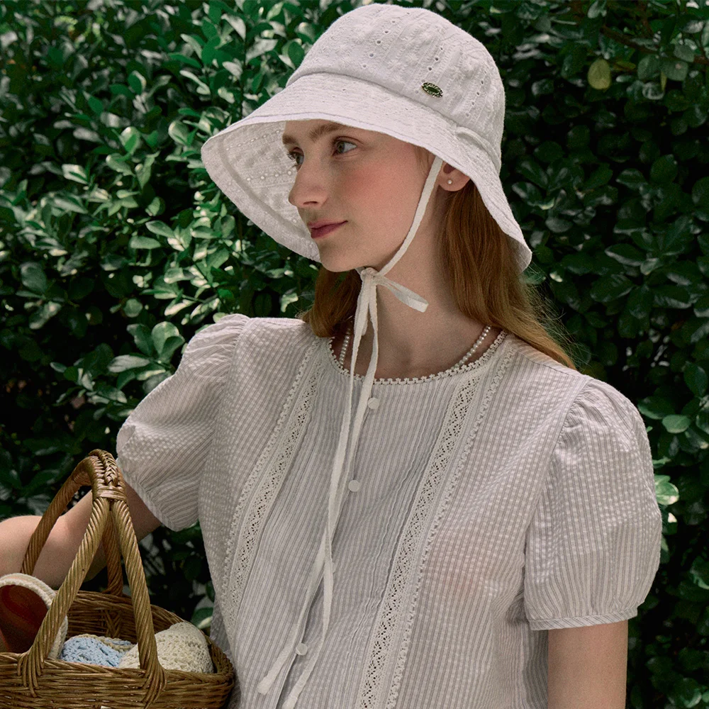 Amy Lace Ribbon Bucket Hat - White