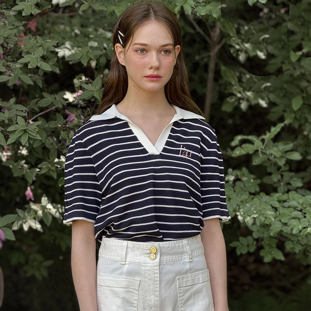 Lautre Navy Stripe knit