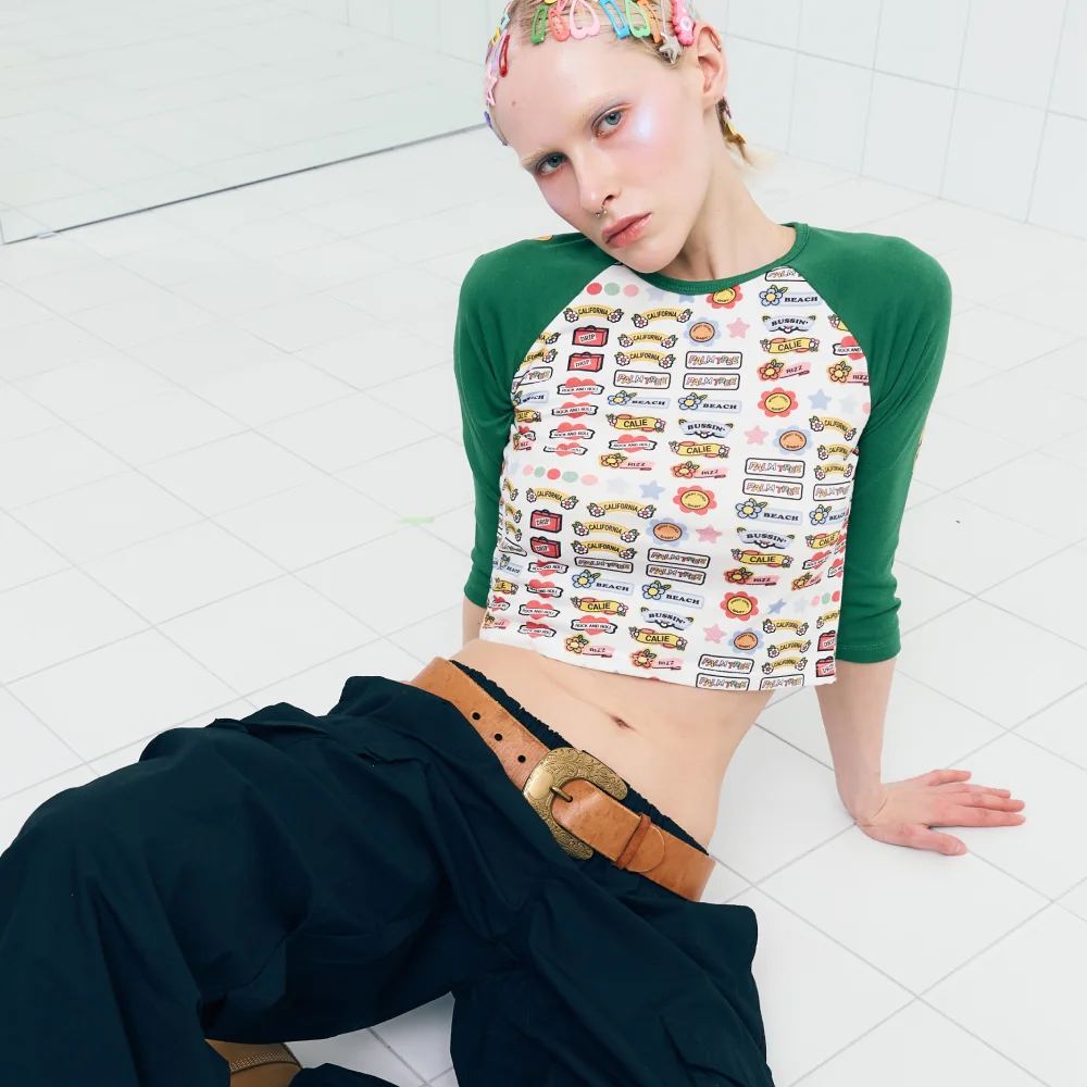 PRINTED RAGLAN CROP T-SHIRT GREEN