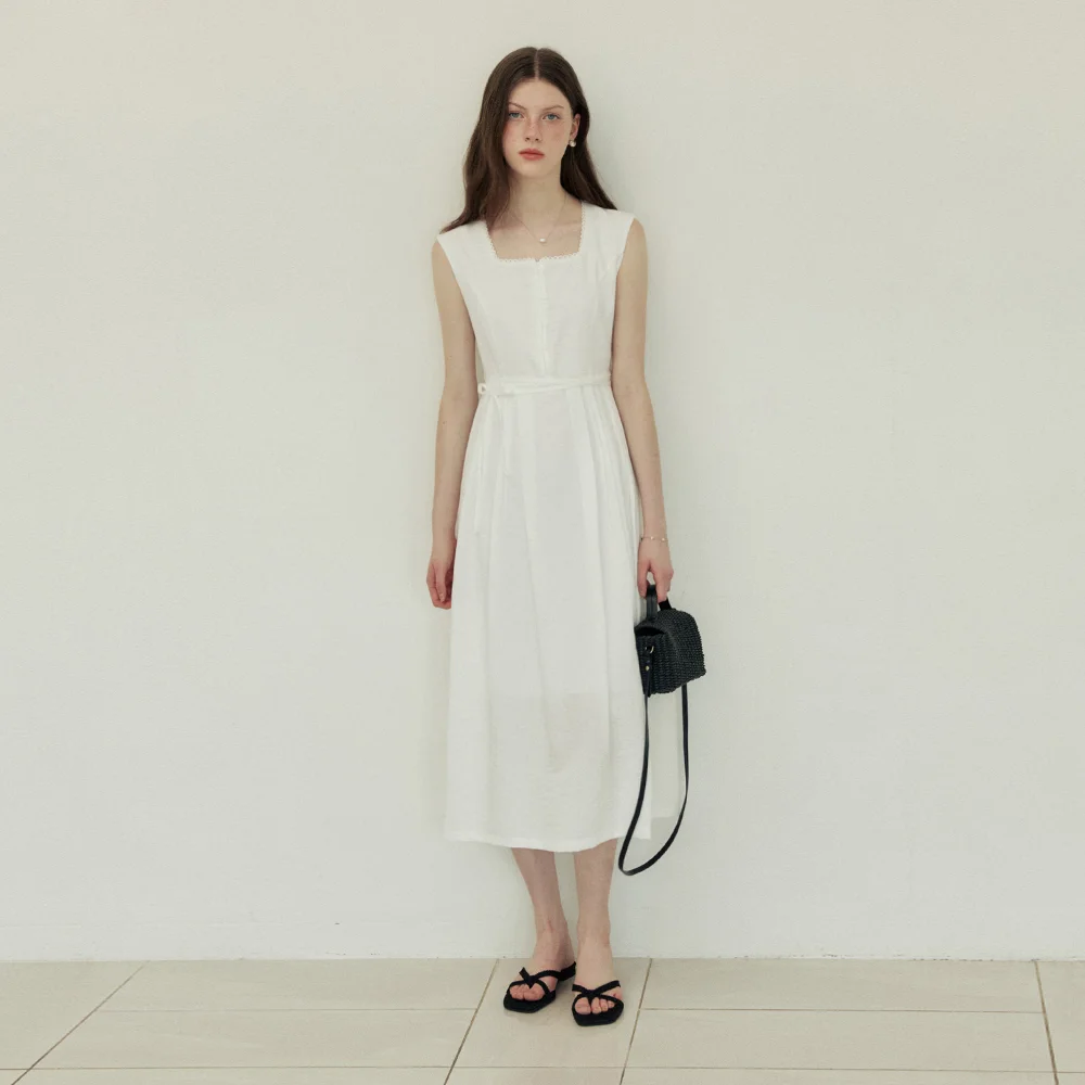 Classic pintuck line ribbon long dress - white