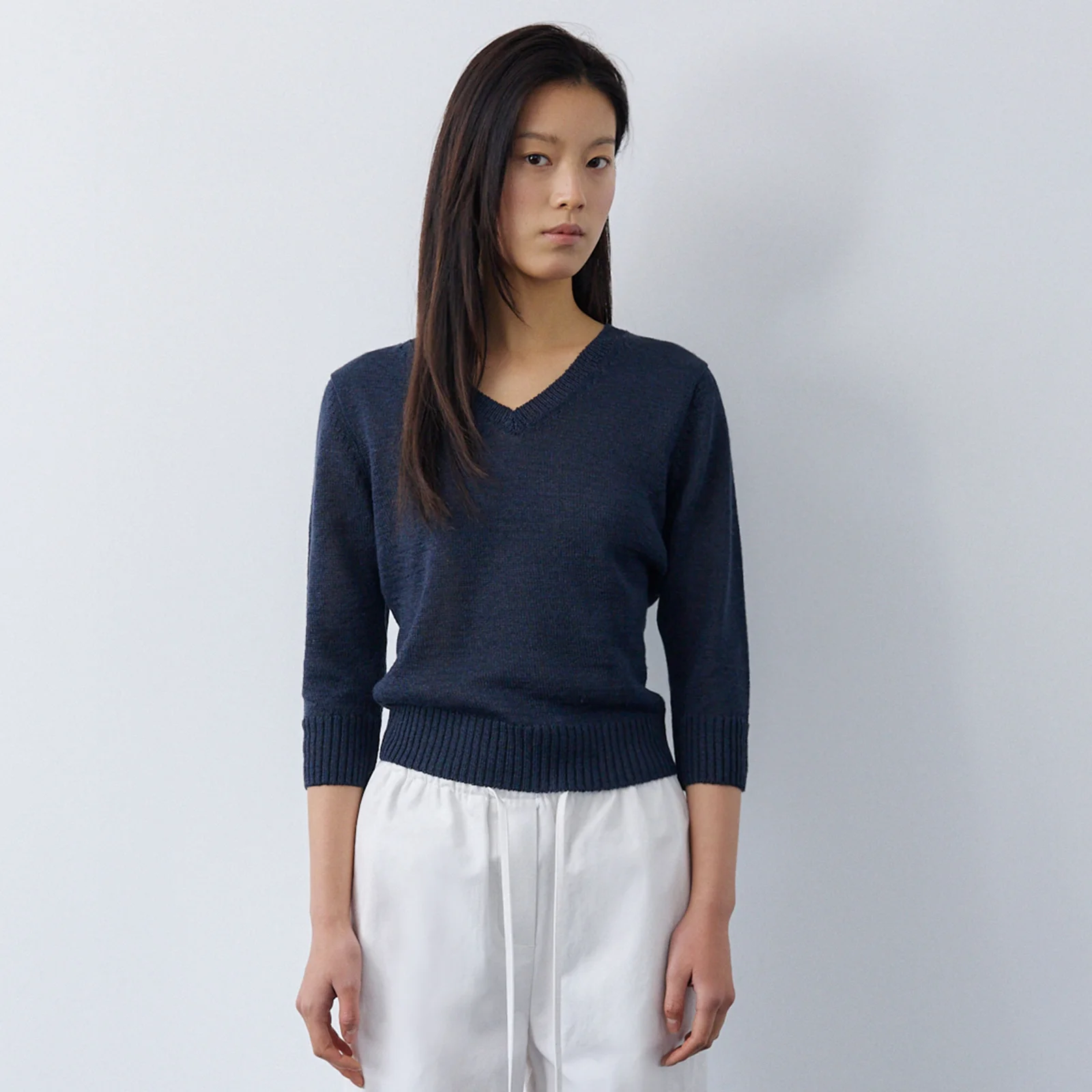 Summer Half V-Neck Knit-Navy