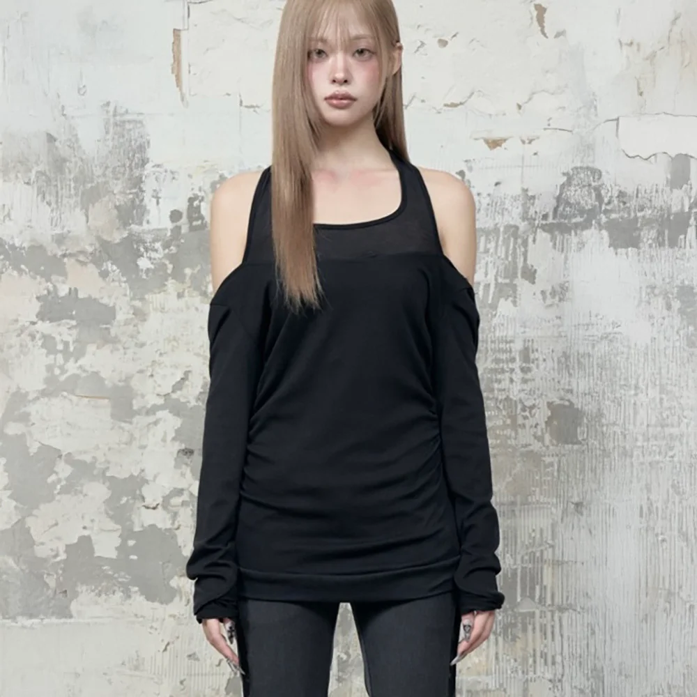Halter-Neck Hooded Slim-Fit Long Sleeve Top (Black)