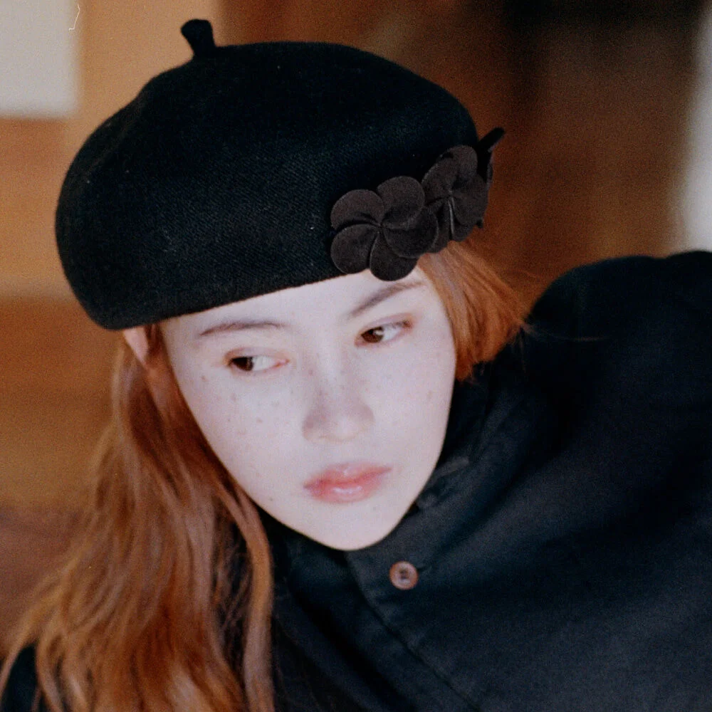 VINCA BERET IN BLACK